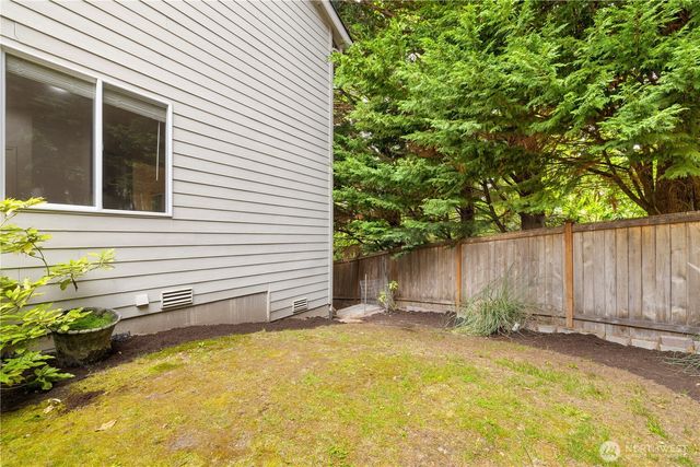 22526 SE 12th Place, Sammamish, WA 98075