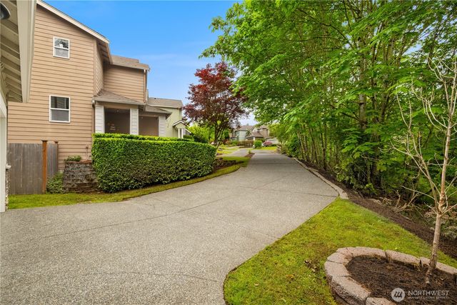 22526 SE 12th Place, Sammamish, WA 98075