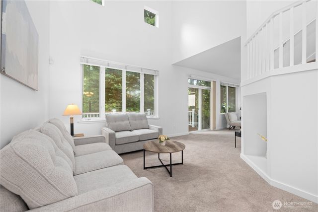 22526 SE 12th Place, Sammamish, WA 98075