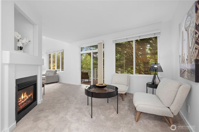 22526 SE 12th Place, Sammamish, WA 98075