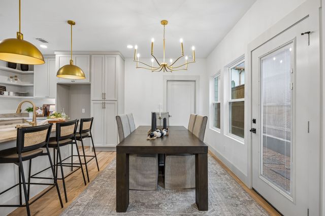 3031 Brooklyndell Avenue, Dallas, TX 75211