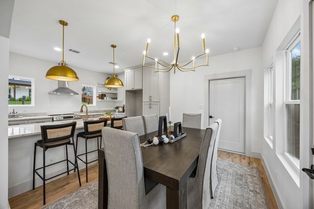 3031 Brooklyndell Avenue, Dallas, TX 75211