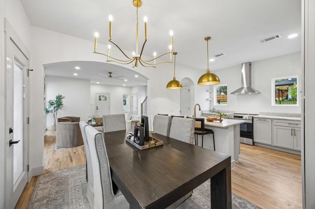 3031 Brooklyndell Avenue, Dallas, TX 75211