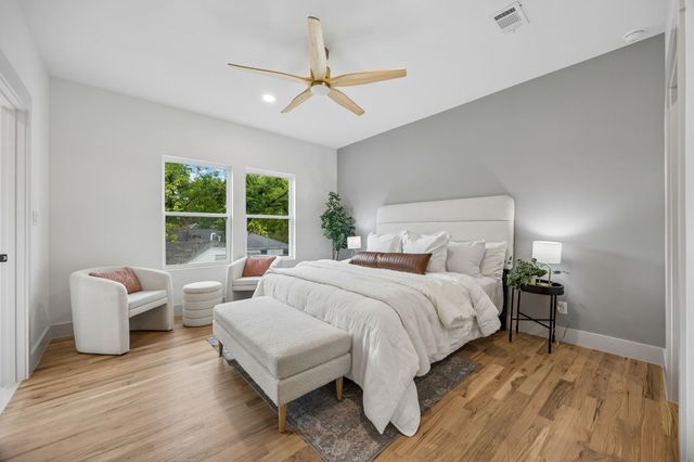 3031 Brooklyndell Avenue, Dallas, TX 75211