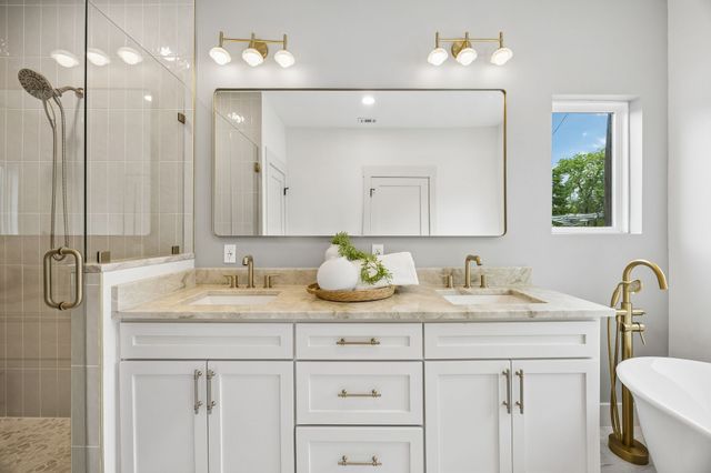 3031 Brooklyndell Avenue, Dallas, TX 75211