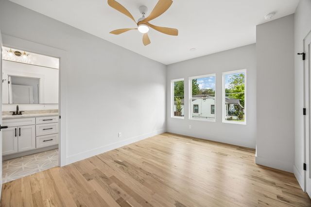 3031 Brooklyndell Avenue, Dallas, TX 75211