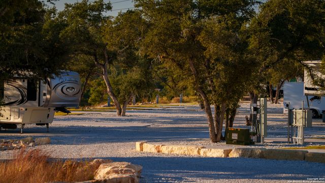 9089 FM 2673, Canyon Lake, TX 78133