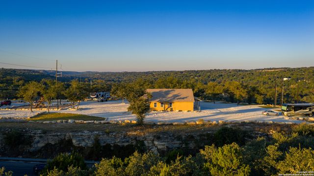9089 FM 2673, Canyon Lake, TX 78133