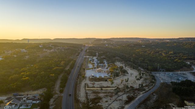 9089 FM 2673, Canyon Lake, TX 78133