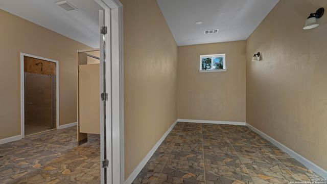 9089 FM 2673, Canyon Lake, TX 78133