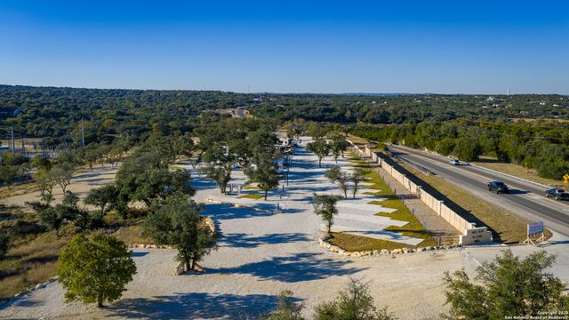 9089 FM 2673, Canyon Lake, TX 78133