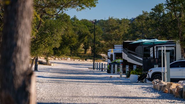 9089 FM 2673, Canyon Lake, TX 78133