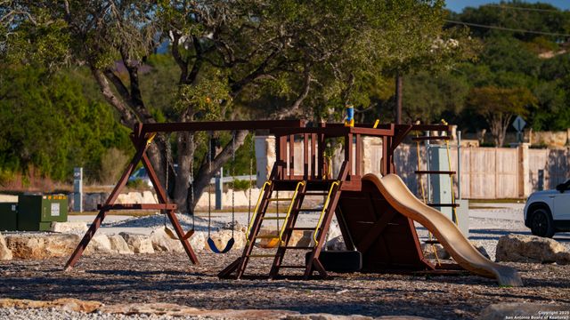 9089 FM 2673, Canyon Lake, TX 78133