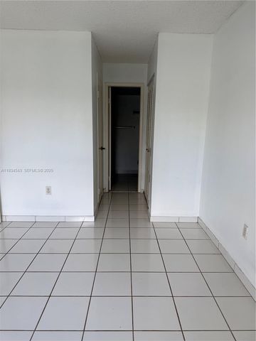 5199 NW 7th St 115, Miami, FL 33126