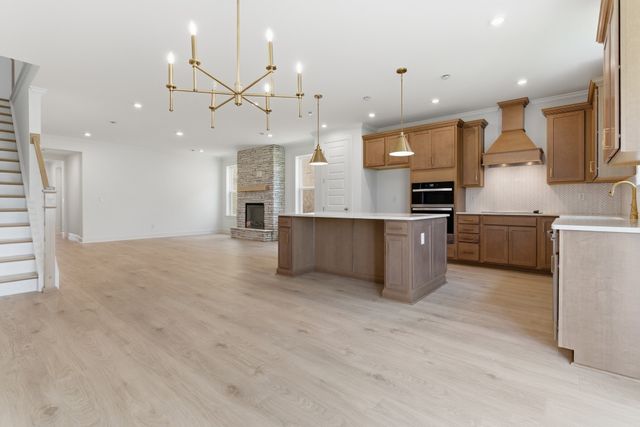 154 Windtree Club Drive, Mount Juliet, TN 37122