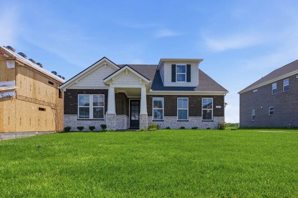 154 Windtree Club Drive, Mount Juliet, TN 37122
