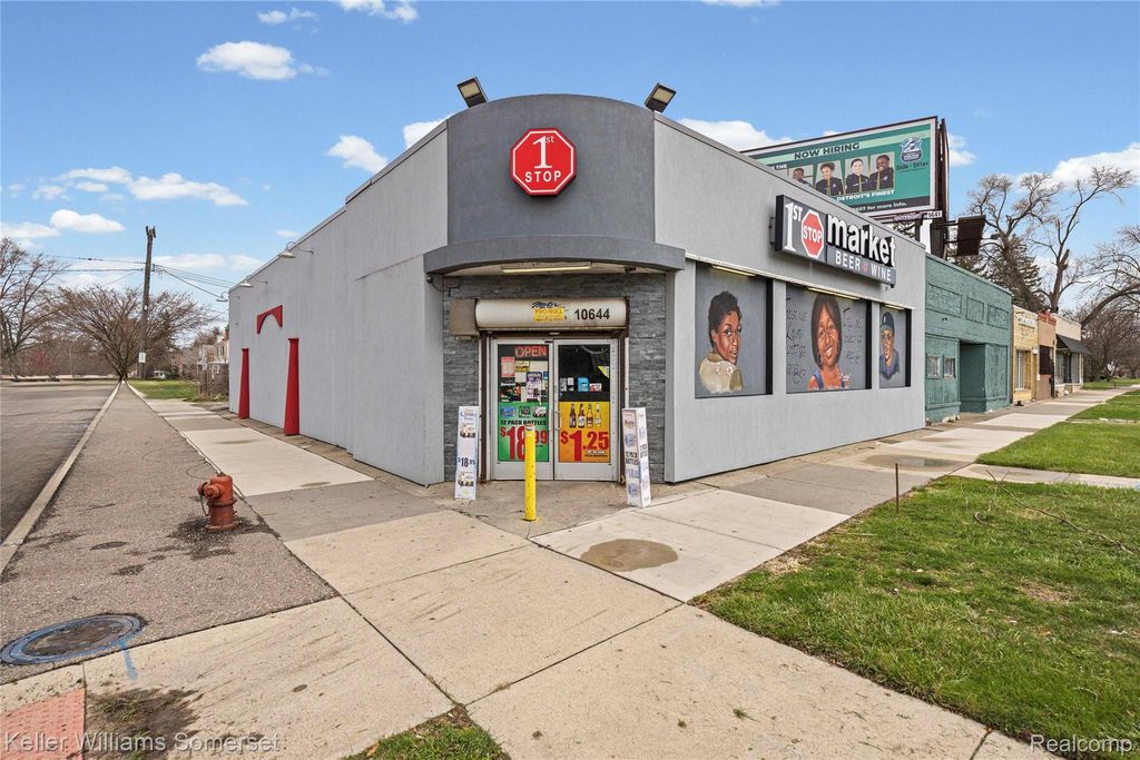 10644 Morang Drive, Detroit, MI 48224