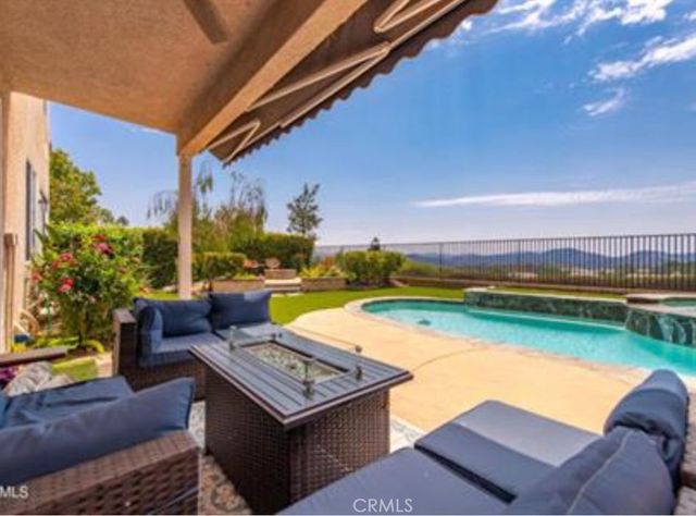 6475 Deerbrook, Oak Park, CA 91377