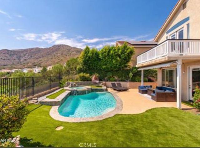 6475 Deerbrook, Oak Park, CA 91377