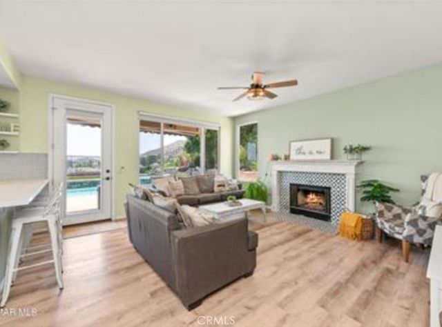 6475 Deerbrook, Oak Park, CA 91377