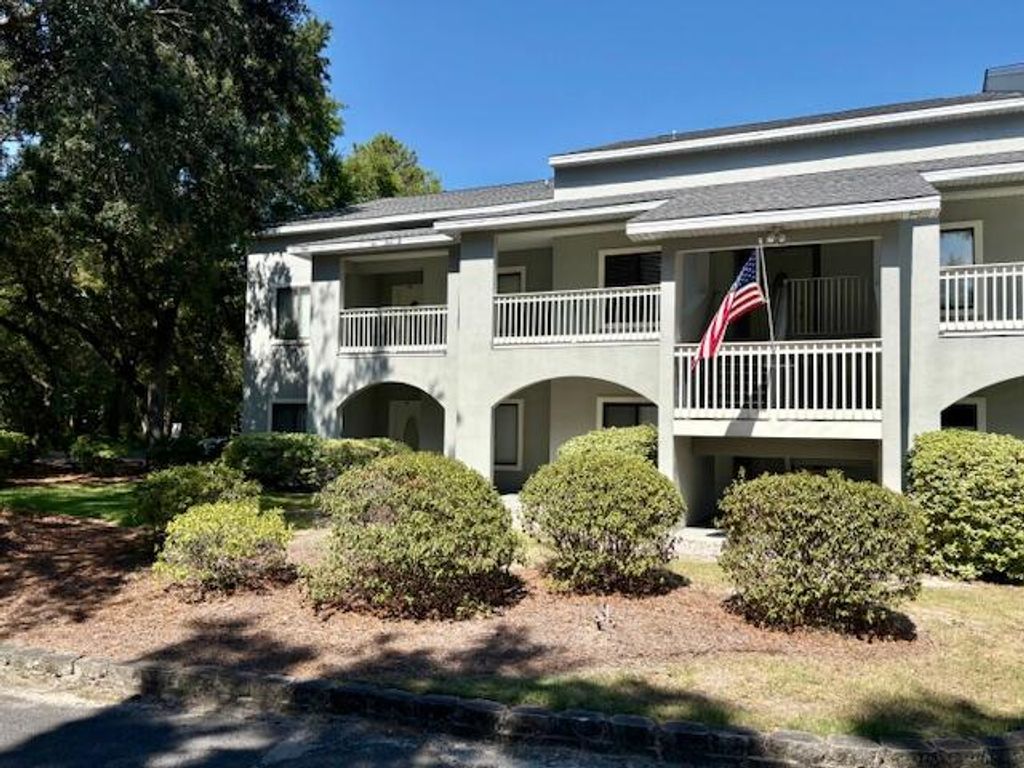 406 Westlake Court, Niceville, FL 32578