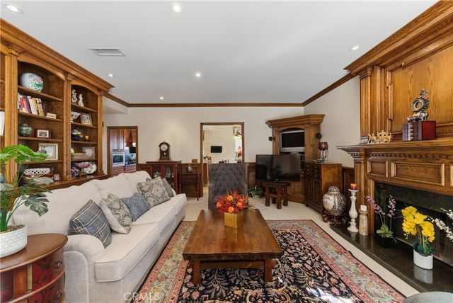 29628 Woodbrook, Agoura Hills, CA 91301