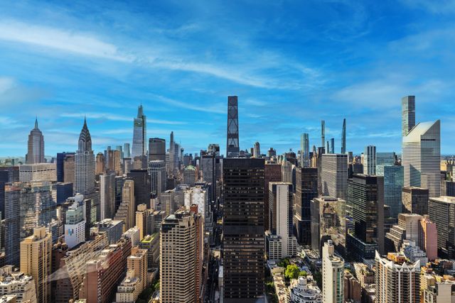 845 United Nations Plz Apt 77C, New York City, NY 10017