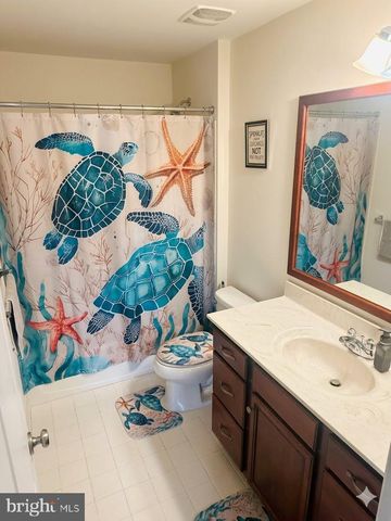 23086 WEYBRIDGE SQ, Broadlands, VA 20148