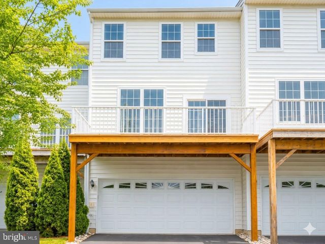 23086 WEYBRIDGE SQ, Broadlands, VA 20148