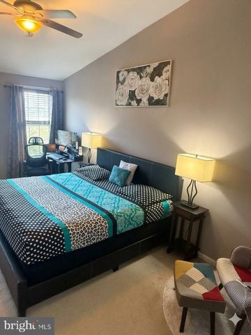 23086 WEYBRIDGE SQ, Broadlands, VA 20148