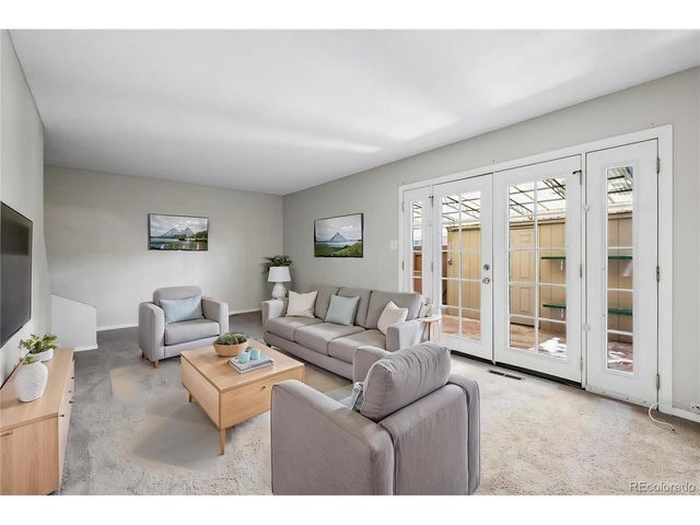 3942 S Yosemite St, Denver, CO 80237