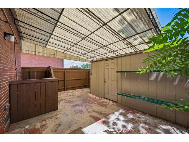 3942 S Yosemite St, Denver, CO 80237
