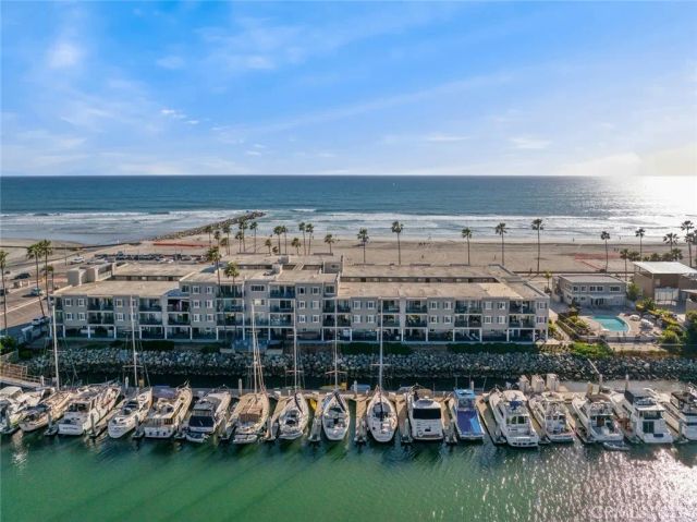 1202 N Pacific Street 206B, Oceanside, CA 92054