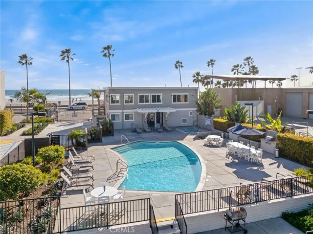 1202 N Pacific Street 206B, Oceanside, CA 92054