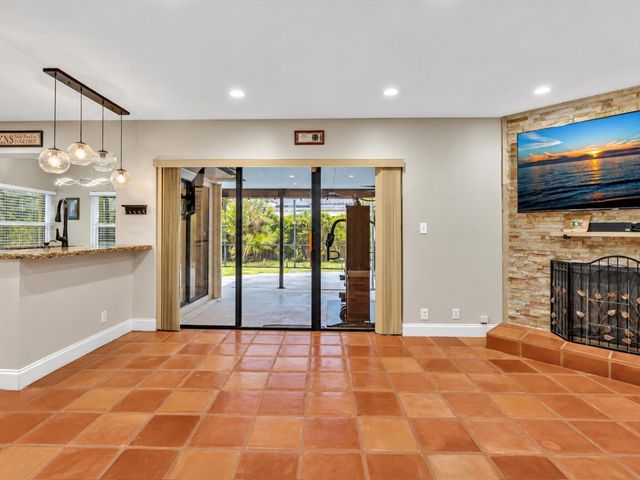 2158 Portland Avenue, Wellington, FL 33414