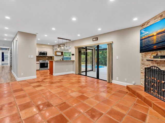 2158 Portland Avenue, Wellington, FL 33414