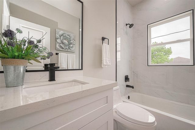 3837 Mainer Street, Houston, TX 77021