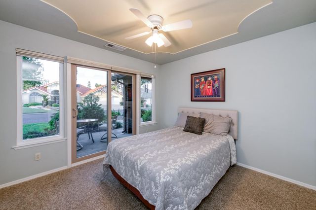 550 W Bedford Avenue, Clovis, CA 93611