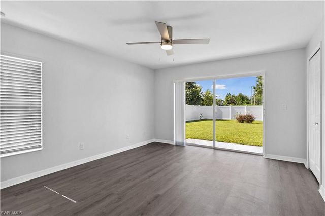 4203 11th ST SW, Lehigh Acres, FL 33976