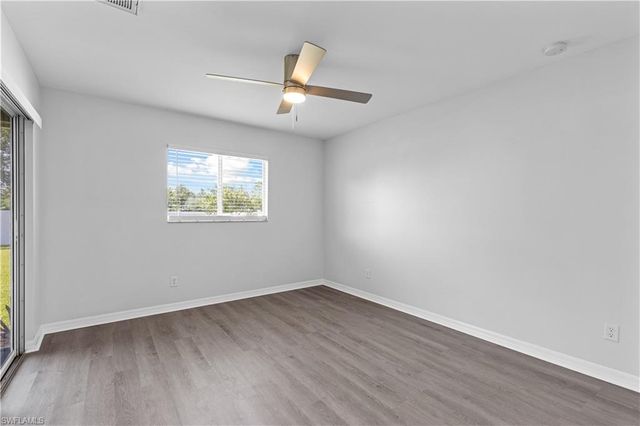 4203 11th ST SW, Lehigh Acres, FL 33976