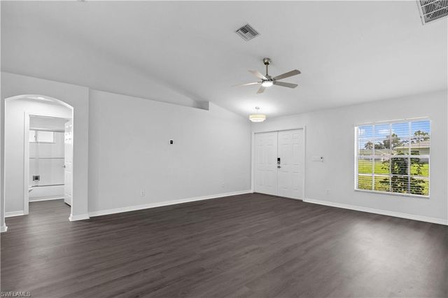 4203 11th ST SW, Lehigh Acres, FL 33976