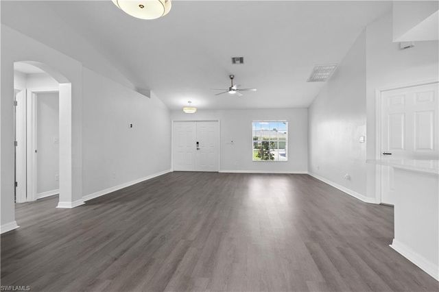 4203 11th ST SW, Lehigh Acres, FL 33976