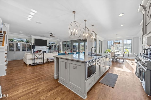 630 Daniels Street, Raleigh, NC 27605