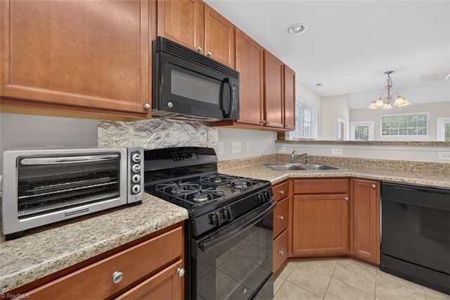 350 Robyns Glen Circle, Greensboro, NC 27409