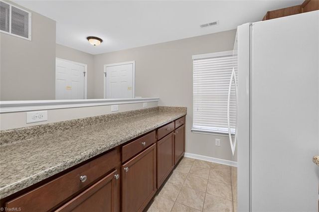 350 Robyns Glen Circle, Greensboro, NC 27409