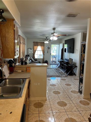 846 Lum Ave, Corpus Christi, TX 78412