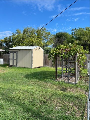 846 Lum Ave, Corpus Christi, TX 78412