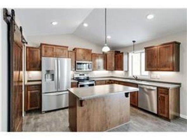 11493 54th Street SE, Clear Lake, MN 55319