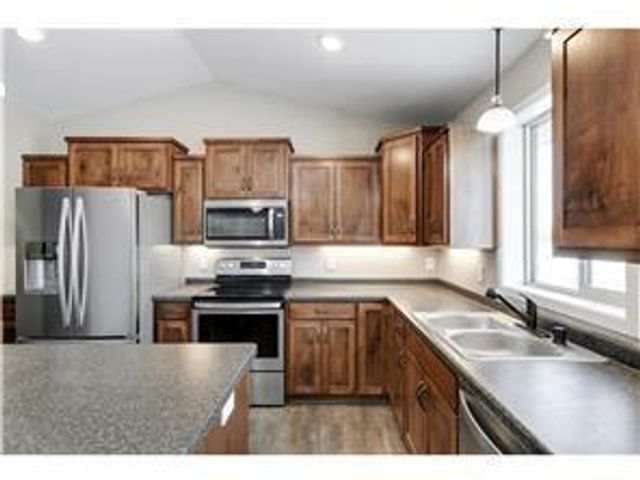 11493 54th Street SE, Clear Lake, MN 55319