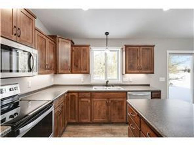 11493 54th Street SE, Clear Lake, MN 55319